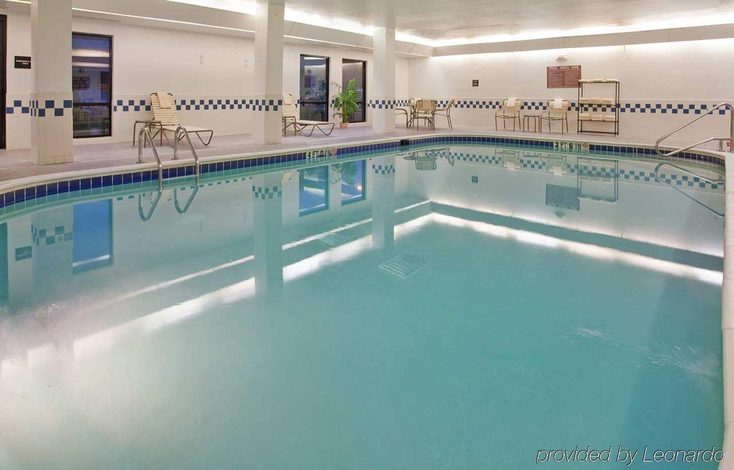 Hampton Inn Houston Stafford Konforlar fotoğraf
